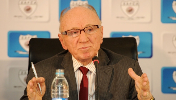 The late coaching legend, Ted Dumitru.