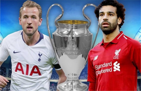 Harry Kane of Tottenham and Mohamed Salah of Liverpool