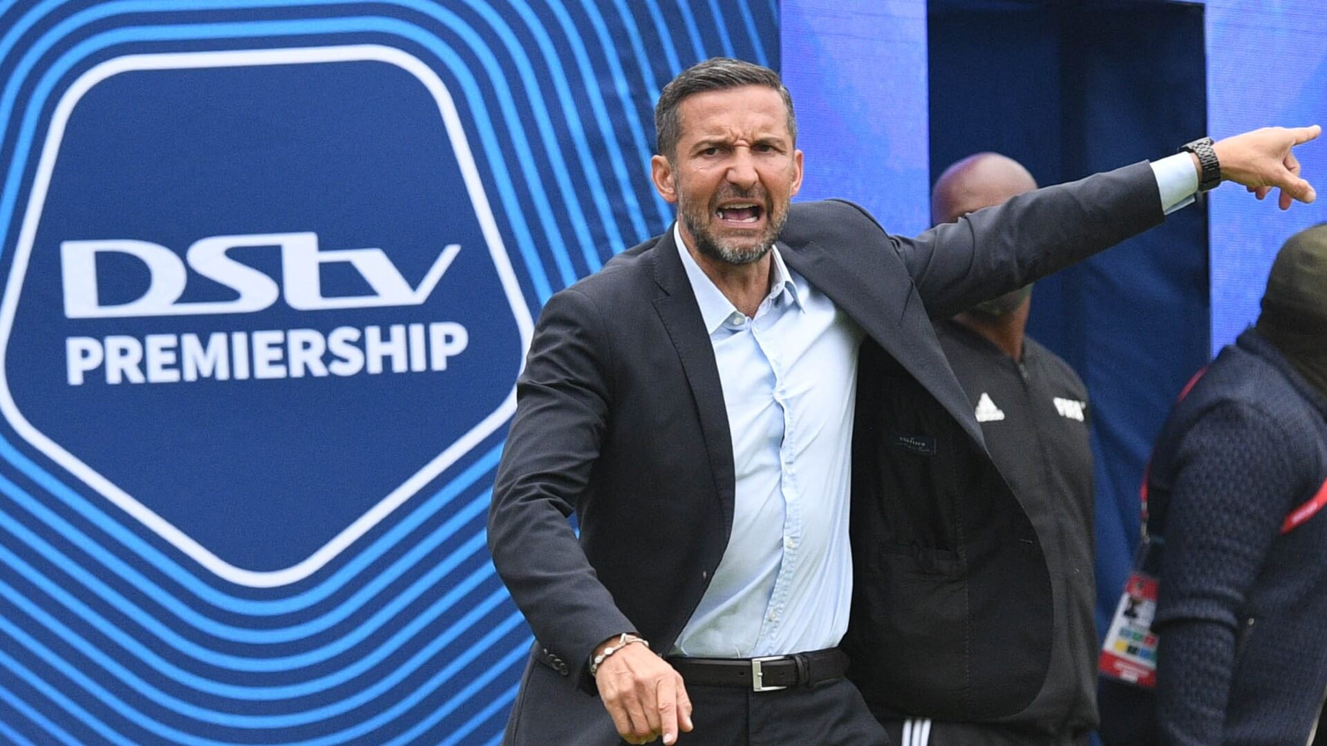 Josef Zinnbauer is on the ropes after suffering defeat to Kaizer Chiefs in the Soweto Derby
