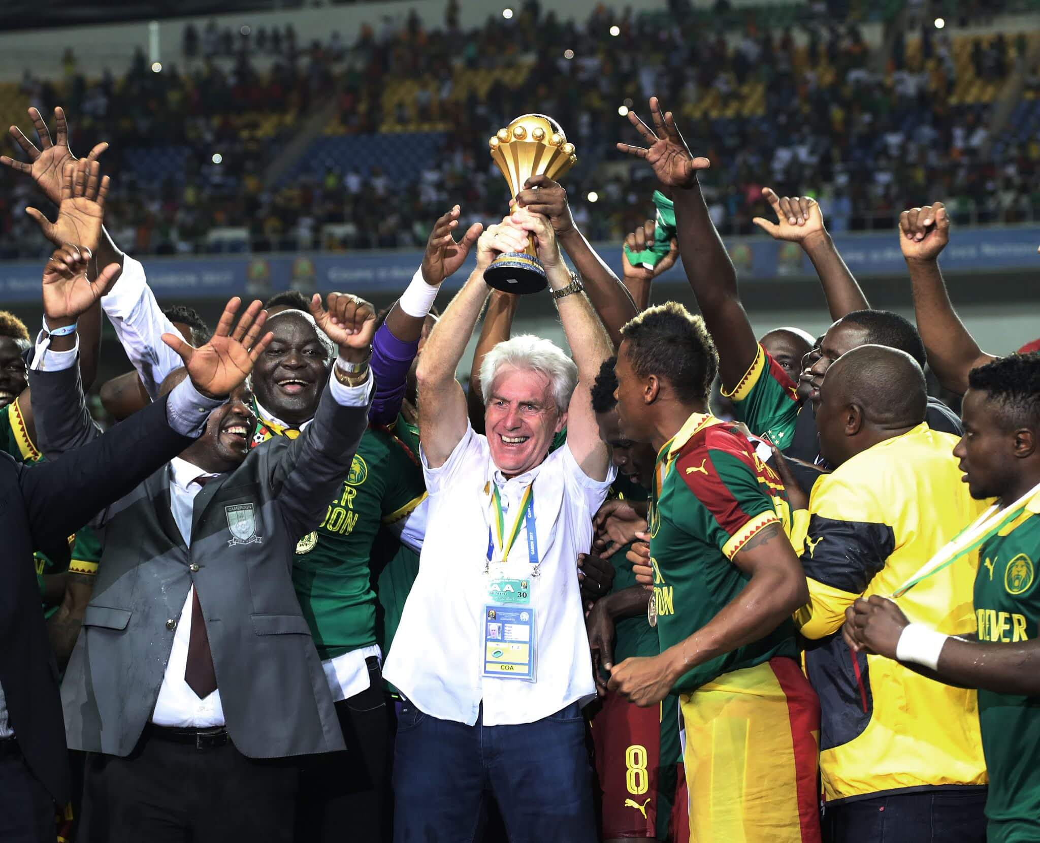Hugo Broos winning the 2017 Africa Cup of Nations with Cameroon