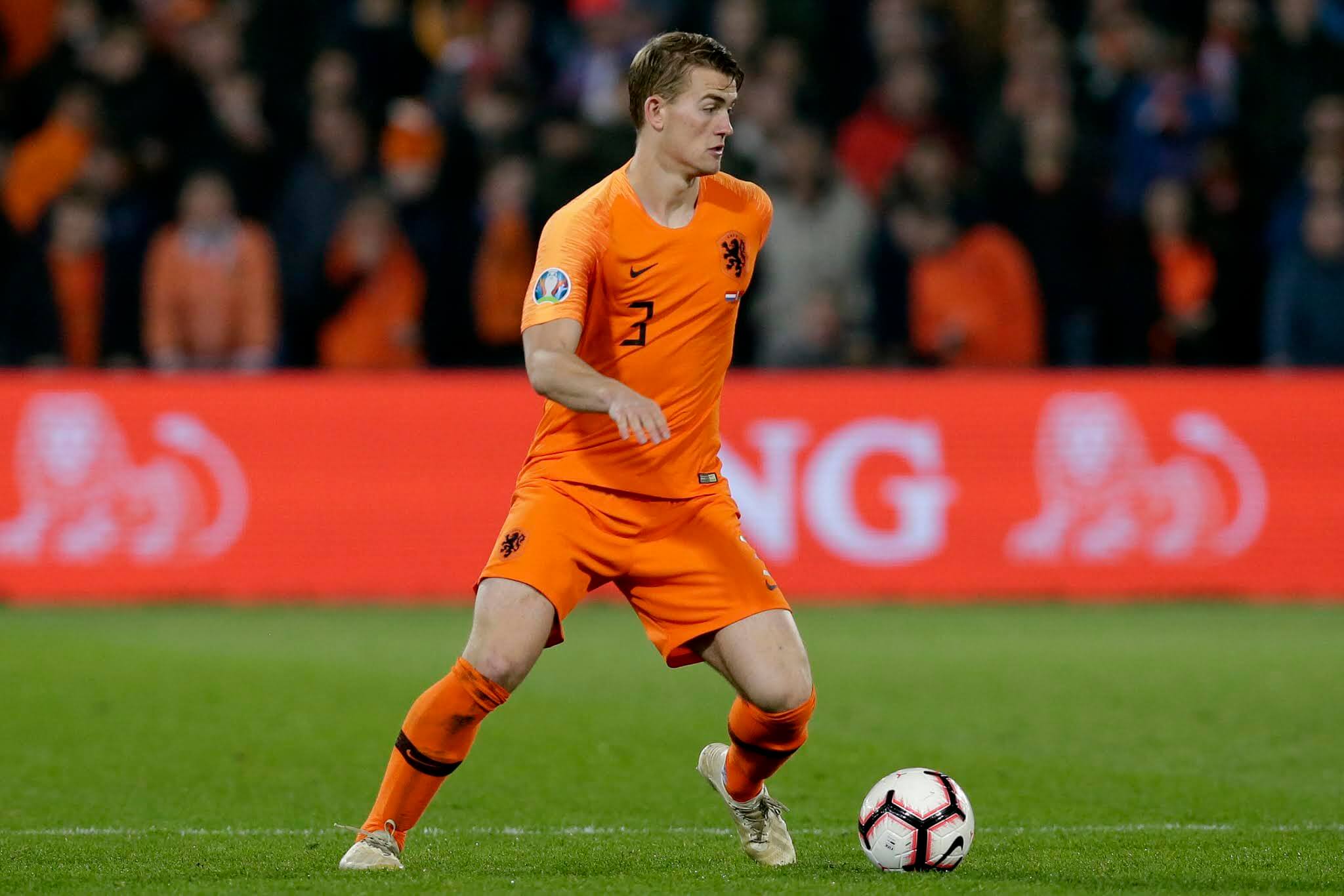 Matthijs de Ligt will have to step up in Virgil van Dijk's absence