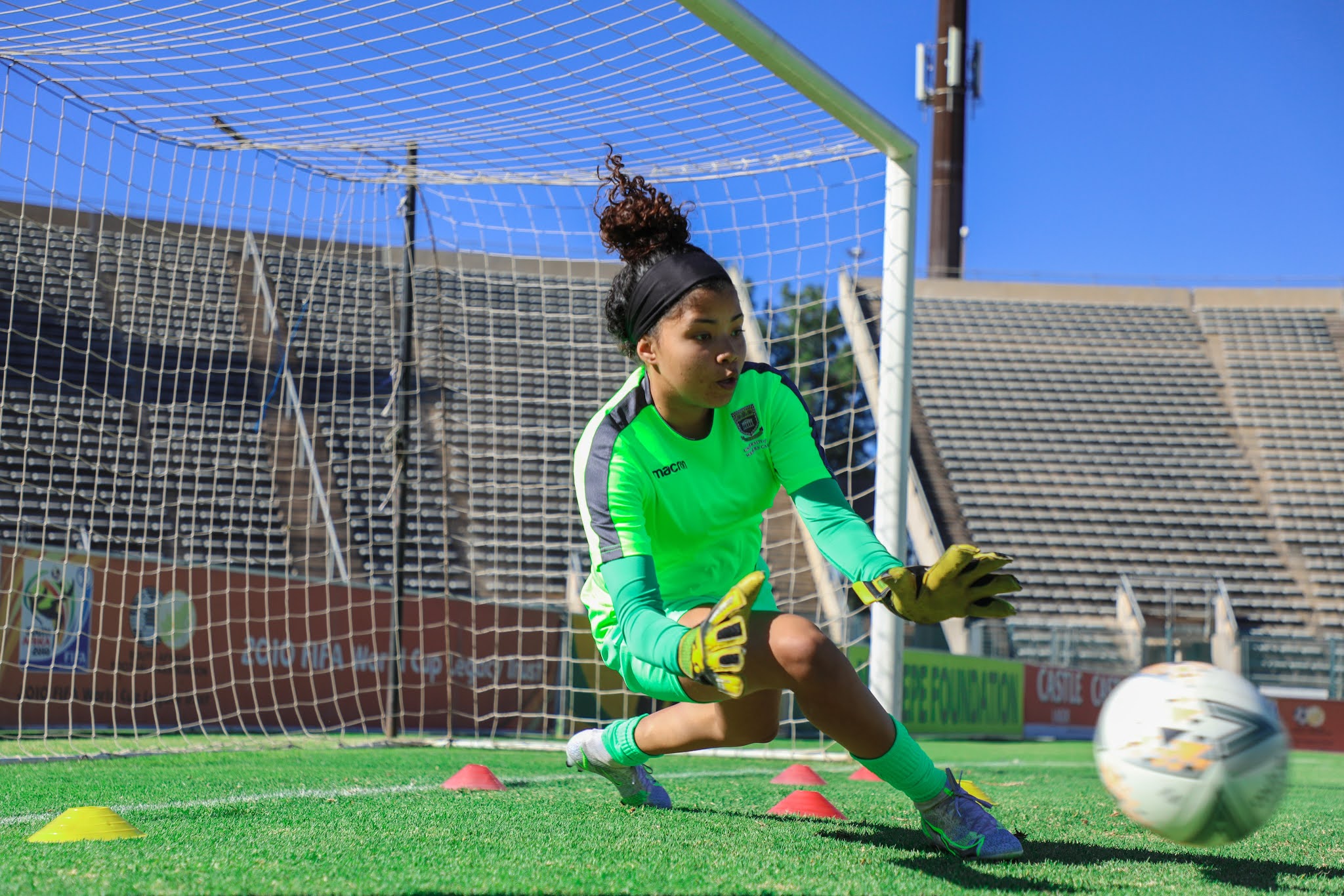 UWC goalkeeper Kay-Dee Windvogel kept a clean sheet on debut against Golden Ladies