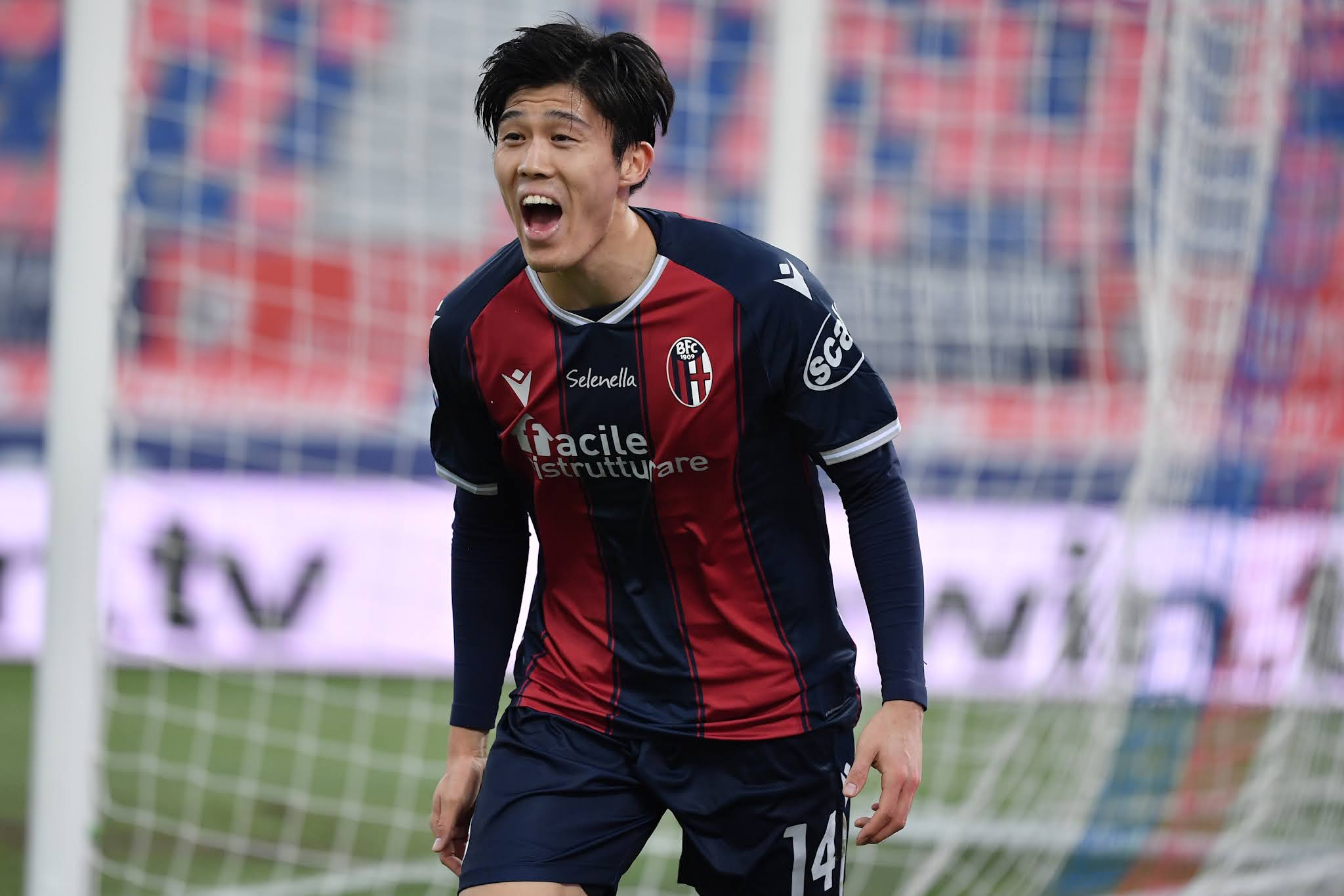 Takehiro Tomiyasu