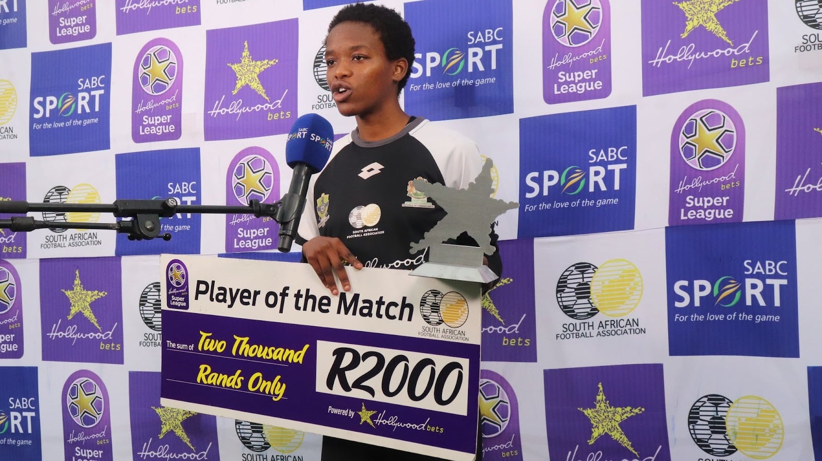 Durban Ladies forward Lonathemba Mhlongo