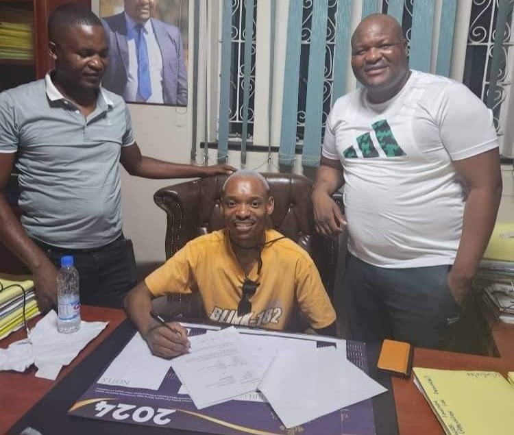 Willard Katsande admits he's excited to see Khama Billiat make a return to the Zimbabwe Premier League.