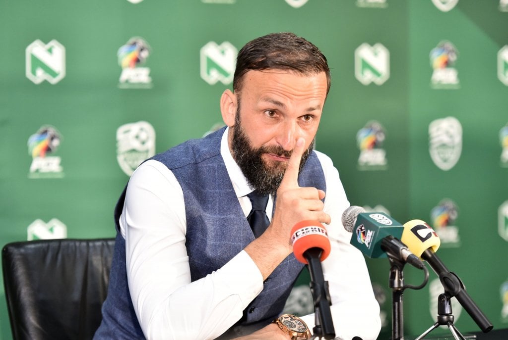 Furious TS Galaxy head coach Sead Ramovic continued his tense war-of-words with Mamelodi Sundowns counterpart Rulani Mokwena by revealing details of their recent foul-mouthed conversation.