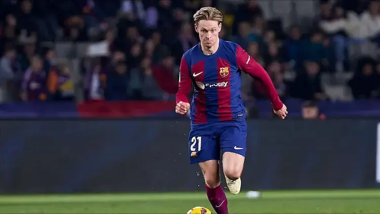 FC Barcelona Coach Confirms De Jong's Return for Champions League Clash