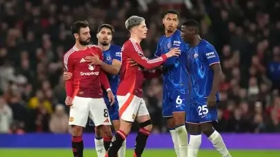 United's Stalemate Leaves Fans and Pundits Unimpressed