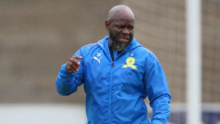 "If you look back and say, could we've won it? Yes, it was possible." - Steve Komphela opens up about Sundowns defeat