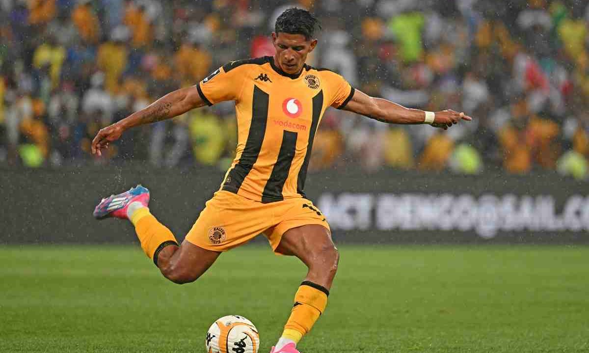 Transfer News: Kaizer Chiefs Secure Key Midfielder for Another Season