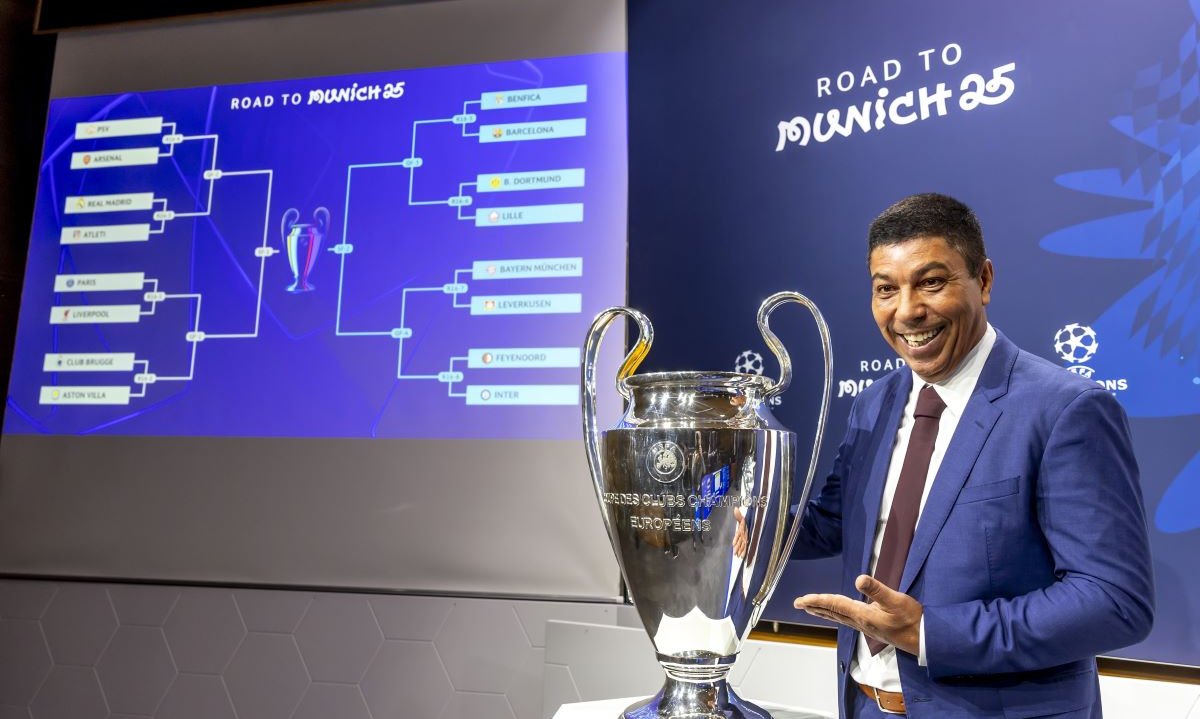 Former Bayern Munich striker Giovane Elber