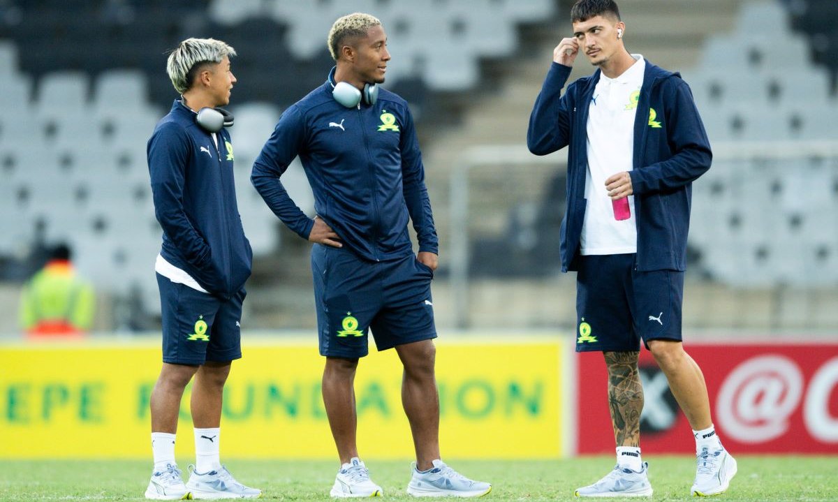 Lucas Ribeiro, Lucas Suares and Marcelo Allende of Mamelodi Sundowns..