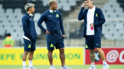 Lucas Ribeiro, Lucas Suares and Marcelo Allende of Mamelodi Sundowns..