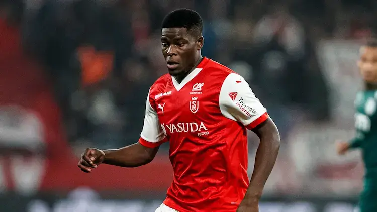 Transfer News: Former Pirates midfielder lands EPL move