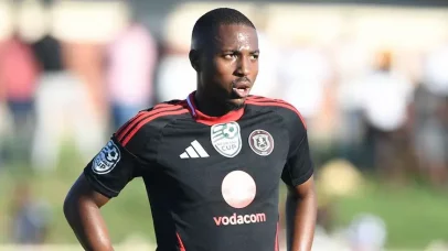 Young Bucs: "The brotherhood speaks for itself, and you can see it in how the youngsters fit into the team like a glove" - Bandile Shandu Reveals the Secret Behind Orlando Pirates’ Youngsters' Success