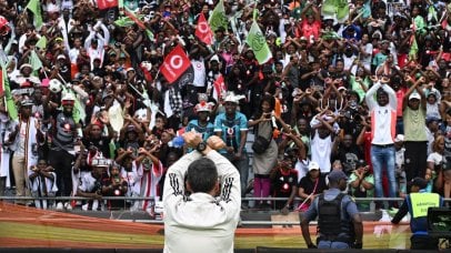 Derby Delight: Riveiro Reflects on Equalling Baxter's Soweto Derby Record Amidst Farewell Season