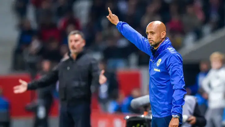 CAF CL: "It is not for naive players." Sundowns boss Cardoso makes shocking remark to Downs players ahead of high-stakes second leg encounter with Esperance