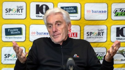 Bafana Bafana: Gift Links’ strong form ignored as Hugo Broos phone call eludes him