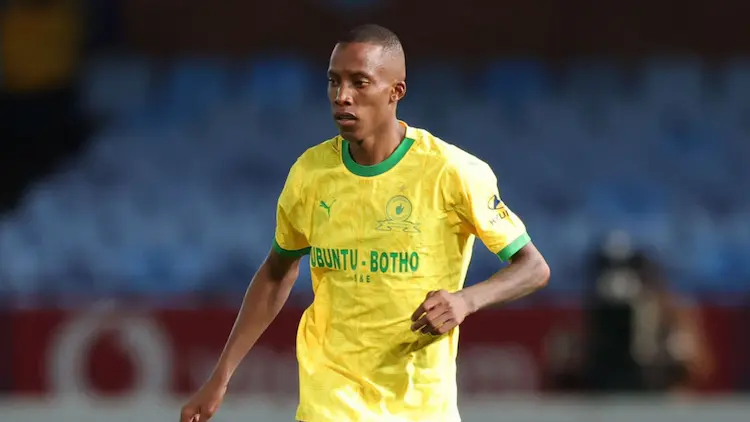 Mamelodi Sundowns' Underdog Mentality Ahead of Dortmund Clash - Divine Lunga