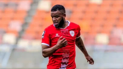 Transfer News: Mike Makaab Clarifies Sipho Mbule to Kaizer Chiefs Rumours