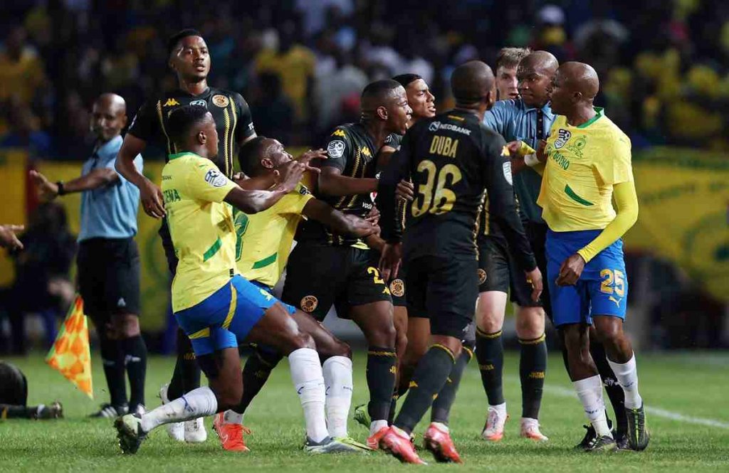 Kaizer Chiefs v Mamelodi Sundowns: Kick-off time, betting odds, form guide & more!