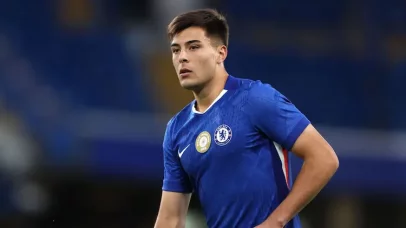 Chelsea Transfer News: Chelsea starlet Aaron Anselmino joins Borussia Dortmund on season-long loan