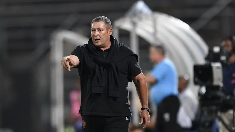 Orlando Pirates vs Stellenbosch: Kick-off time, form guide, betting odds, & more!