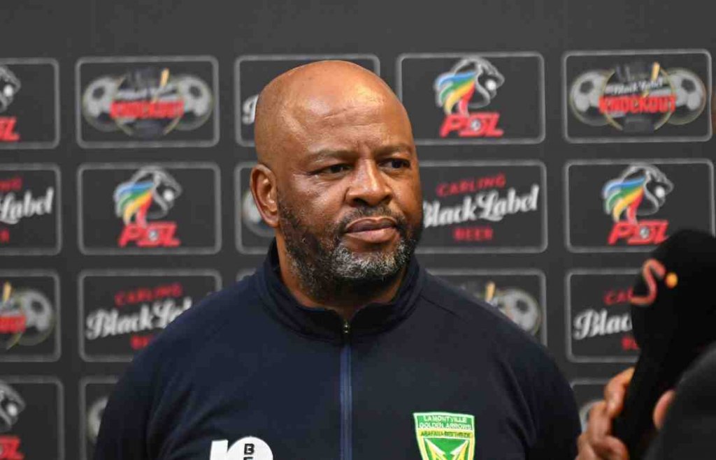 Carling Knockout: Manqoba Mngqithi laments missed chances after Golden Arrows' exit