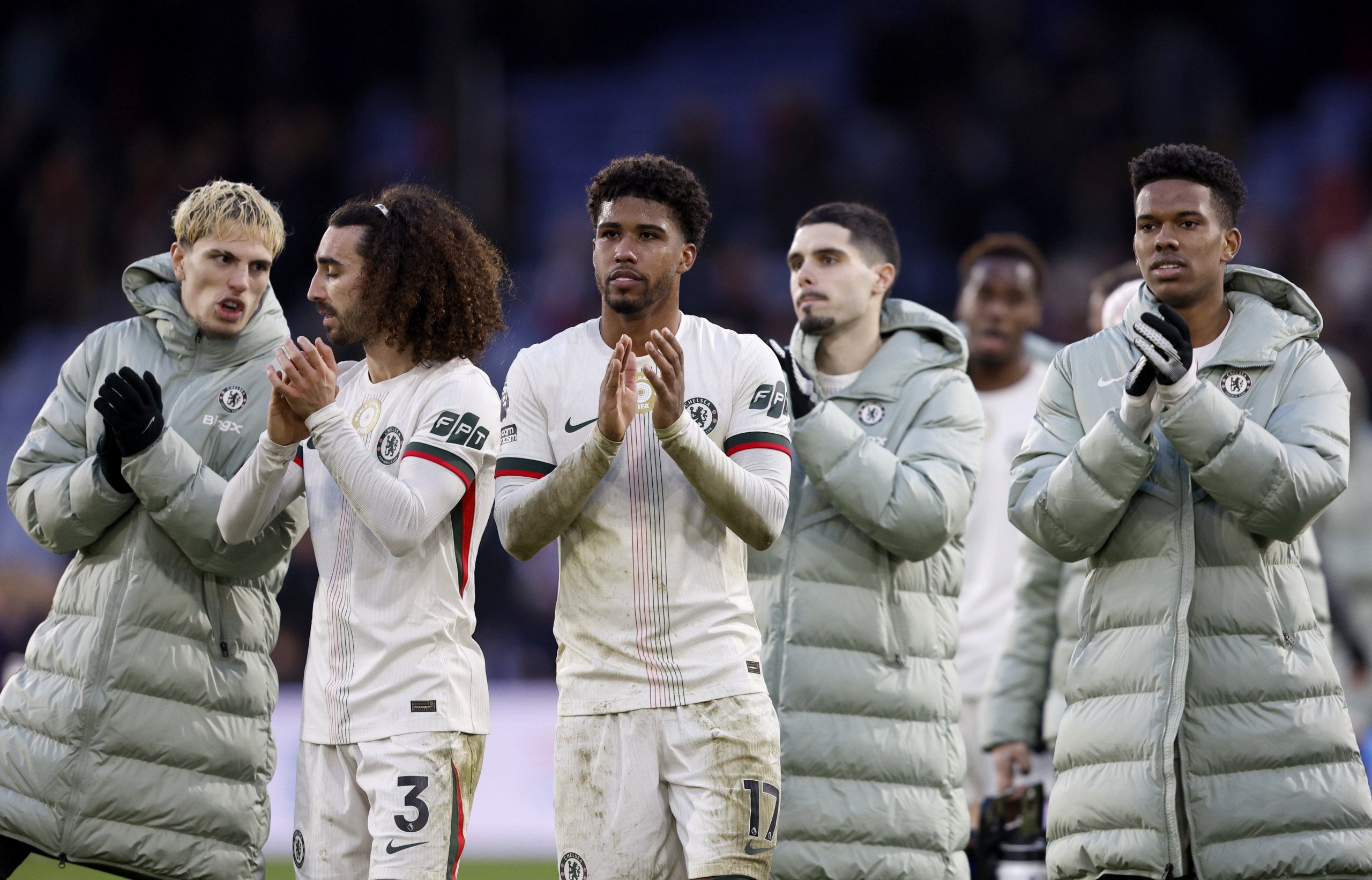 Chelsea players applaud fans after winning the English Premier League match between Crystal Palace and Chelsea FC, in London, Britain, 25 January 2026. EPA/DAVID CLIFF EDITORIAL USE ONLY. No use with unauthorized audio, video, data, fixture lists, club/league logos, 'live' services or NFTs. Online in-match use limited to 120 images, no video emulation. No use in betting, games or single club/league/player publications.