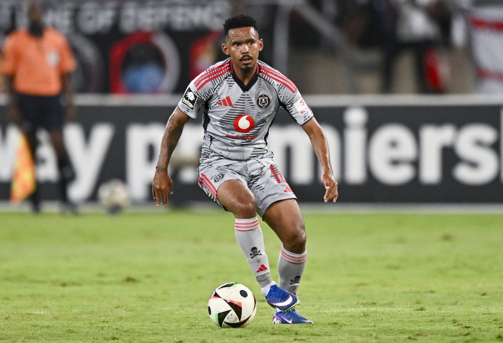 Oswin Appollis of Orlando Pirates during the Betway Premiership 2025/26 match between AmaZulu and Orlando Pirates at the Moses Mabhida Stadium in Durban on 3 February 2026 ©Gerhard Duraan/BackpagePix