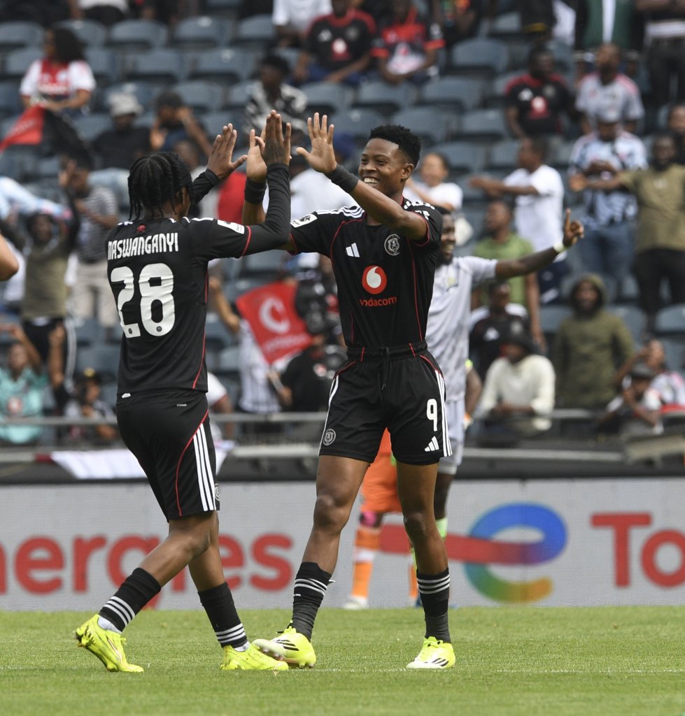 Yanela Mbuthuma of Orlando Pirates celebrates goal during the Betway Premiership 2025/26 match between Orlando Pirates and Marumo Gallants FC at the Orlando Stadium in Soweto on the 14 February 2026 ©Sydney Mahlangu BackpagePix