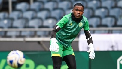 Tshigwana Mthombeni of Casric Stars warming up during the 2026 Nedbank Cup match between Orlando Pirates and Casric Stars at Orlando Amstel Arena in Soweto on 21 February 2026 © Alche Greeff/BackpagePix