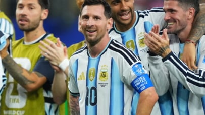 Lionel Messi of Argentina celebrates with teammates after winning the FIFA World Cup 2026 group stage match Argentina against Austria, in Dallas, USA, 22 June 2026. EPA/JEFFREY MCWHORTER