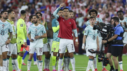 Cristiano Ronaldo of Portugal (C), wearing the shirt of his late teammate Diogo Jota, and his teammates greet supporters after winning the FIFA World Cup 2026 Round of 32 match Portugal against Croatia, in Toronto, Canada, 02 July 2026. EPA/MIGUEL A. LOPES