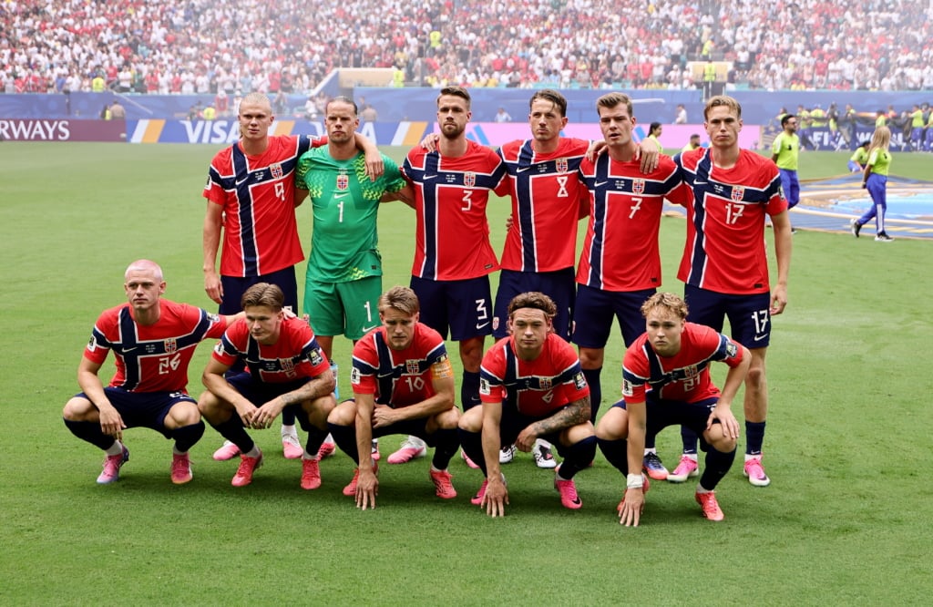 The starting eleven of Norway pose for the team photo before the FIFA World Cup 2026 quarterfinals match Norway against England, in Miami, USA, 11 July 2026. EPA/RONALD WITTEK