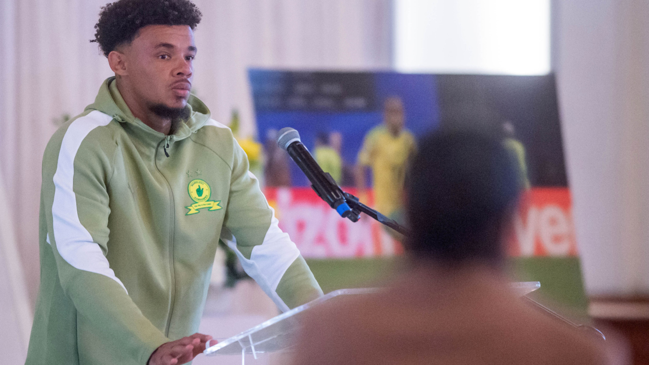 South Africa captain and Sundowns teammate Ronwen Williams pay s tribute to Jayden Adams during the Jayden Adams Memorial Service at the Stellenbosch Town Hall on 16 July 2026 © Reinhardt Hamman/BackpagePix