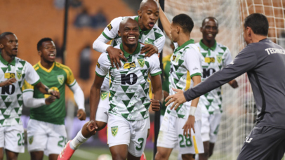 Khulekani Shezi of Lamontville Golden Arrows celebrates goal with team mates during the 2026 MTN8 quarterfinal match between Kaizer Chiefs and Golden Arrows at FNB Stadium in Johannesburg on 09 August 2026 ©Phakamisa Lensman/Backpagepix