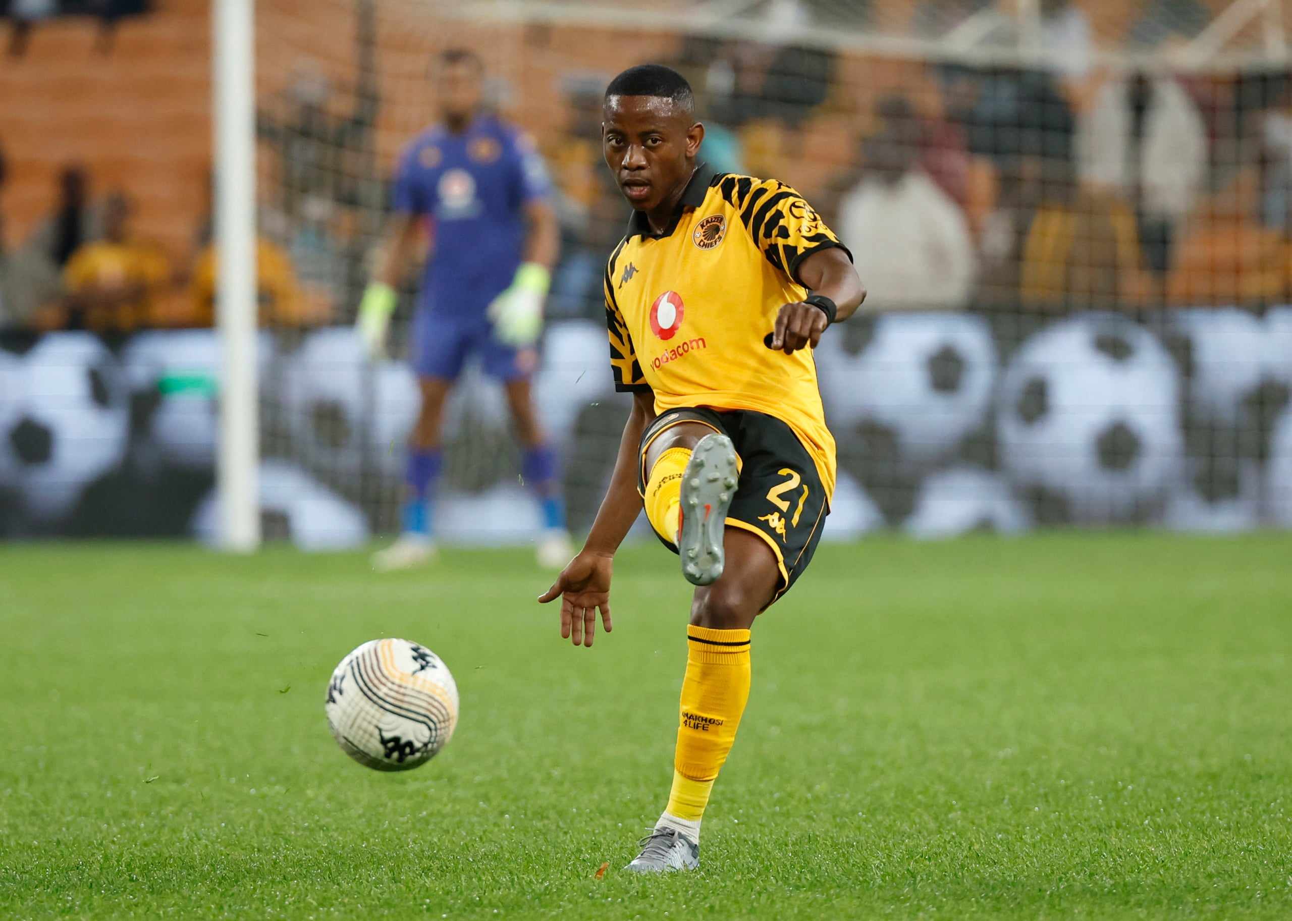 Thabo Cele of Kaizer Chiefs during the Betway Premiership 2025/26 football match between Kaizer Chiefs and Richards at Soccer City, Soweto on 20 August 2025 @Gavin Barker/BackpagePix