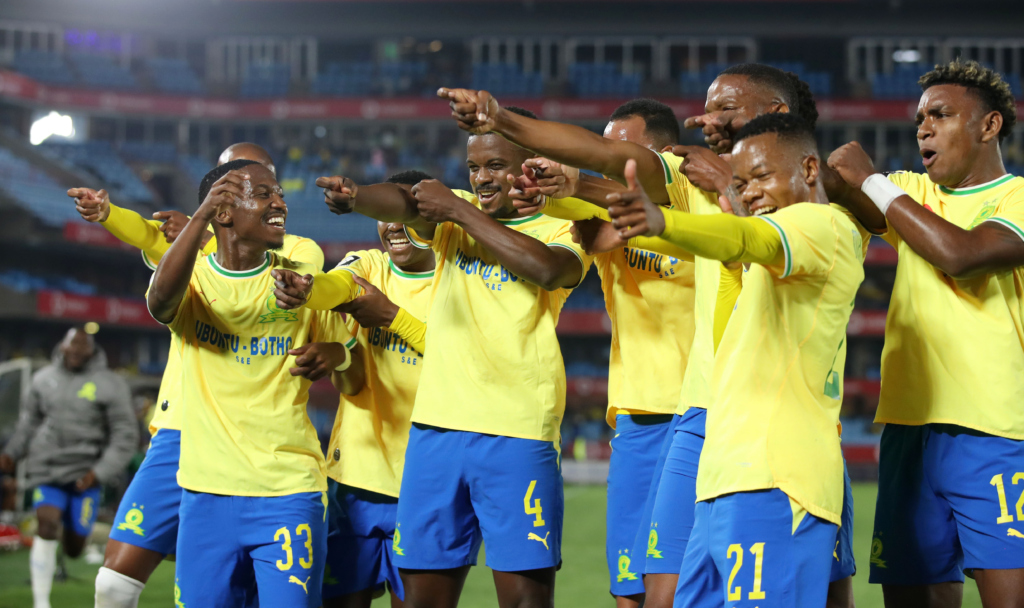 Teboho Mokoena of Mamelodi Sundowns (c) celebrates goal with teammates during the Betway Premiership 2026/27 match between Mamelodi Sundowns and AmaZulu at Loftus Versfeld Stadium in Pretoria on 26 August 2026 ©Muzi Ntombela/BackpagePix