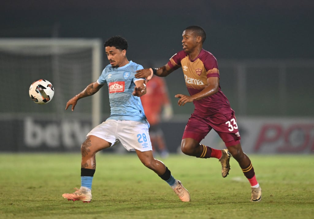 Ethan Brooks of Durban City FC challenges Chumani Butsaka of Stellenbosch FC during the Betway Premiership 2026/27 match between Durban City FC and Stellenbosch FC at Chatsworth Stadium in Chatsworth on 01 September 2026 ©Sydney Mahlangu/BackpagePix