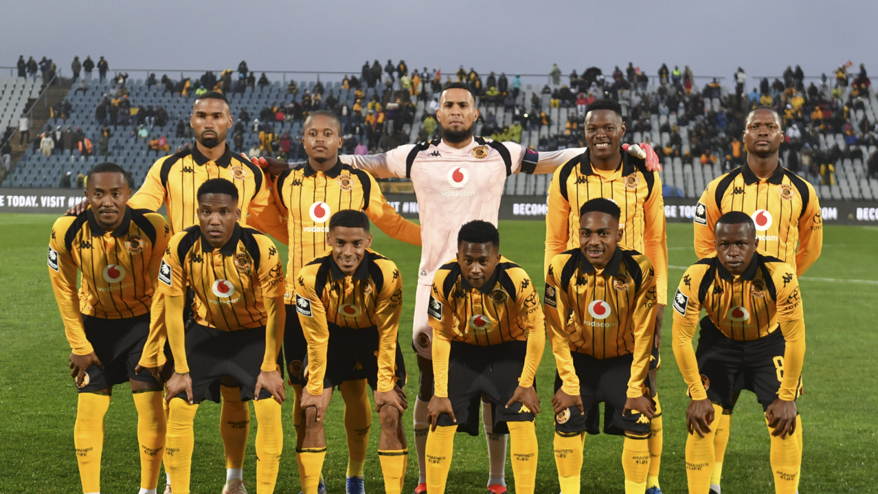 Kaizer Chiefs team picture Back Row (l-r) Ignacio Miguel, Wandile Duba, Brandon Petersen, Zitha Kwinika, Thabo Moloisane. Front Row (l-r) Lebohang Maboe, Pule Mmodi, Dillan Solomons, Mduduzi Shabalala, Mfundo Vilakazi and Siphesihle Ndlovu of Kaizer Chiefs during the Betway Premiership 2026/27 match between Kaizer Chiefs and Siwelele FC at Dobsonville Stadium in Soweto on 06 September 2026 ©Phakamisa Lensman/Backpagepix