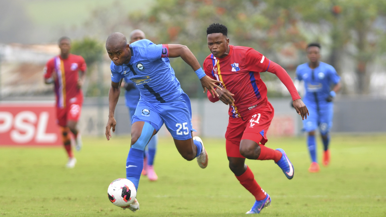 Siphosethu Ndlabi of Milford FC challenged by Simphiwe Mncineka of Richards Bay during the Betway Premiership 2026/27 match between Milford FC and Richards Bay at Sugar Ray Xulu Stadium in Durban on 13 September 2026 ©Phakamisa Lensman/Backpagepix