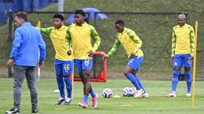 Sundowns warming up during the Betway Premiership 2026/27 match between Golden Arrows and Mamelodi Sundowns at King Zwelithini Stadium in Durban on 6 September 2026 © Gerhard Duraan/BackpagePix