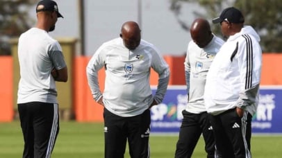 Pitso Mosimane (coach of South Africa) (l), Marcus Mashilo (Goalkeeper coach of South Africa) and Morena Ramoreboli (assistant coach of South Africa) during the 2027 Africa Cup of Nations Qualifiers South Africa Training Session at UJ Stadium in Johannesburg on 21 September 2026 ©Muzi Ntombela/BackpagePix