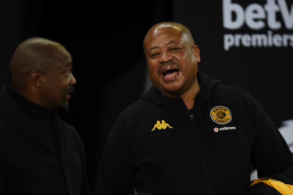 Lehlohonolo Seema, Siwelele FC head coach and Bobby Motaung during the Betway Premiership 2025/26 match between Siwelele FC and Kaizer Chiefs at Toyota Stadium, in Bloemfontein on 29 April 2026 ©Phakamisa Lensman/Backpagepix