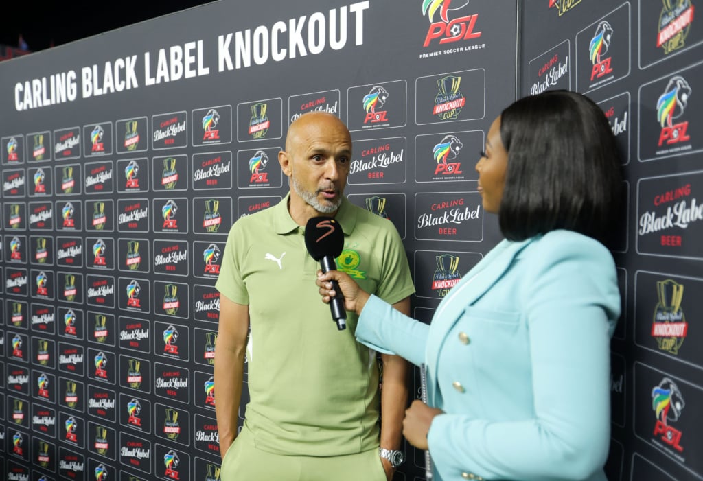 Miguel Cardoso, Head coach of Mamelodi Sundowns during the Carling Knockout Cup 2026/27 last 16 match between Mamelodi Sundowns and Marumo Gallants Bay at Loftus Versfeld Stadium in Pretoria on the 27 October 2026 © Samuel Shivambu/BackpagePix