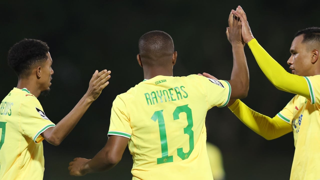 Iqraam Rayners of Mamelodi Sundowns celebrates goal with teammates during the Betway Premiership 2026/27 match between Richards Bay and Mamelodi Sundowns at Princess Magogo Stadium in KwaMashu on 13 October 2026 ©Muzi Ntombela/BackpagePix