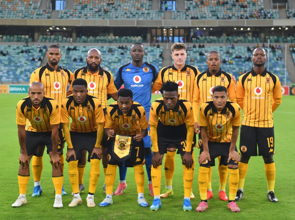 Kaizer Chiefs team picture Back Row (l-r) Ignacio Miguel, Sibongiseni Mthethwa, Bruce Bvuma, Bradley Cross, Wandile Duba, Thabo Moloisane. Front Row(l-r) Reeve Frosler, Pule Mmodi, Mduduzi Shabalala, Thulani Mabaso and Faiz Abrahams of Kaizer Chiefs during the CAF Confederations Cup 2026/27 2nd Preliminary Round 2nd leg match between Kaizer Chiefs and Red Arrows at Moses Mabhida Stadium in Durban on 23 October 2026 ©Phakamisa Lensman/Backpagepix