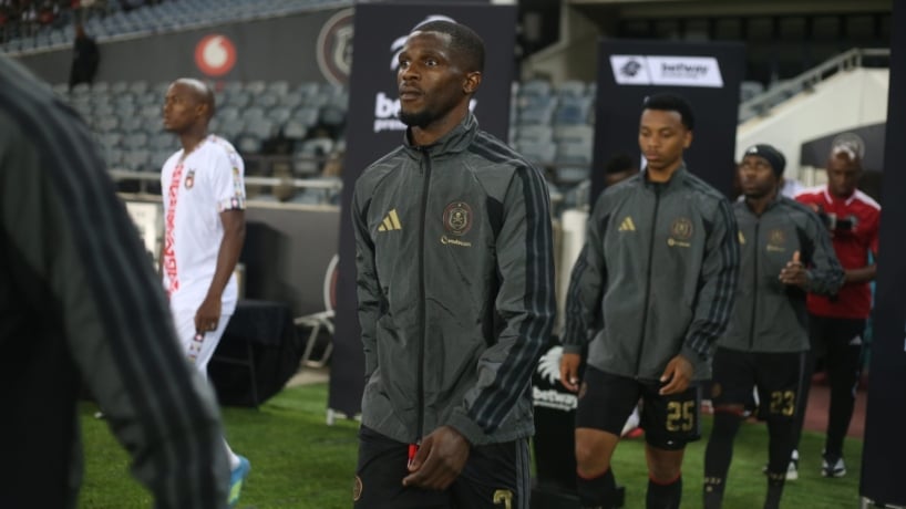 Abdeslam Ouaddou Praises defender Sigomoshe After Orlando Pirates Debut