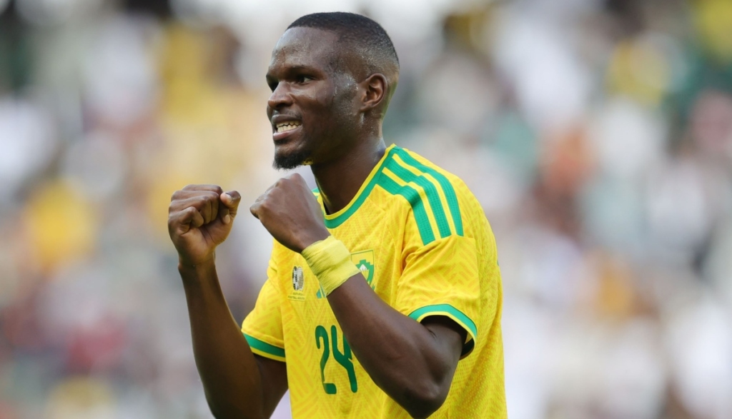 Olwethu Makhanya of South Africa celebrates victory during the 2027 Africa Cup of Nations Qualifiers match between South Africa and Guinea at Orlando Amstel Arena in Johannesburg on 25 September 2026 © Samuel Shivambu/BackpagePix
